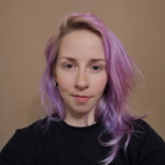 Headshot of Dr Claire Holland